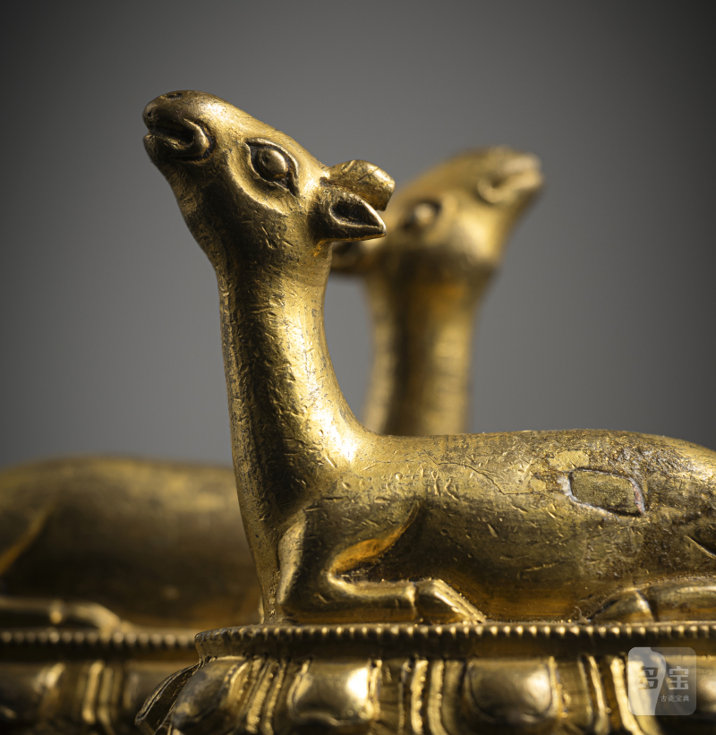 A PAIR OF GILT-BRONZE DEER - 图5